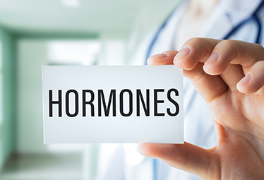 Les hormones de croissance : un rôle clé pour la santé à tout âge